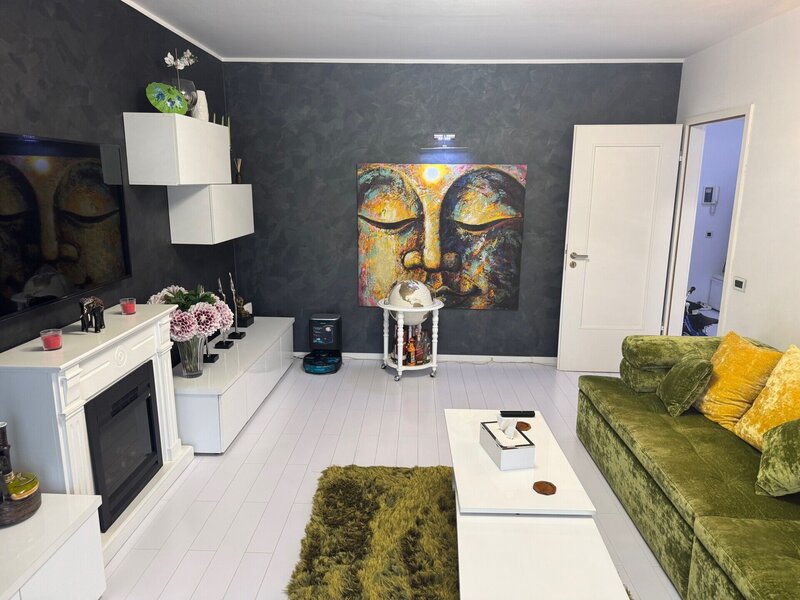 Doamna Ghica Plaza, apartament cu 3 camere de vanzare.